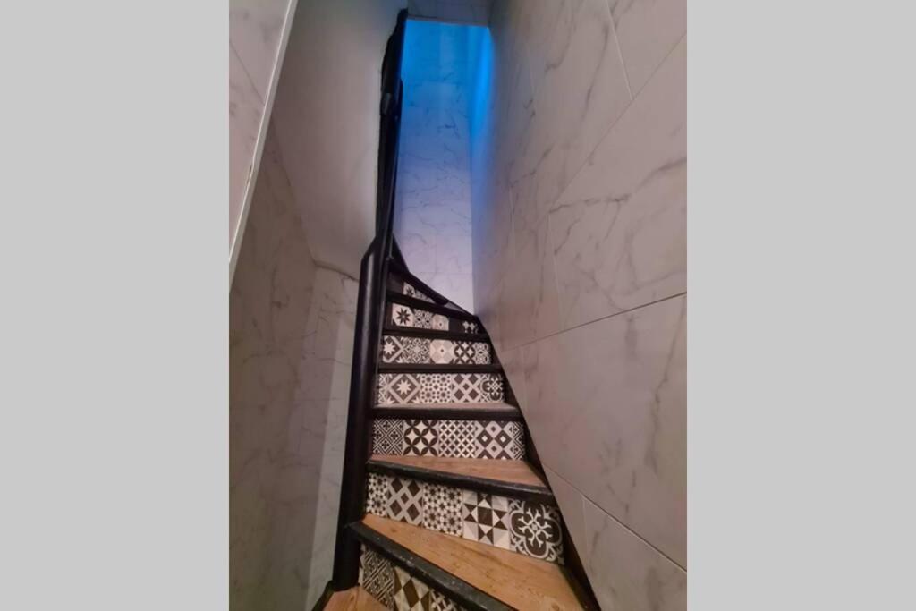 Le Cocon Valenciennois - Hypercentre - Netflix - Toutes Chaines Tv - Vieux Valenciennes Apartamento Exterior foto