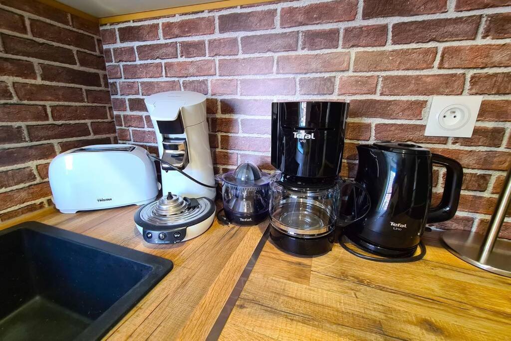 Le Cocon Valenciennois - Hypercentre - Netflix - Toutes Chaines Tv - Vieux Valenciennes Apartamento Exterior foto